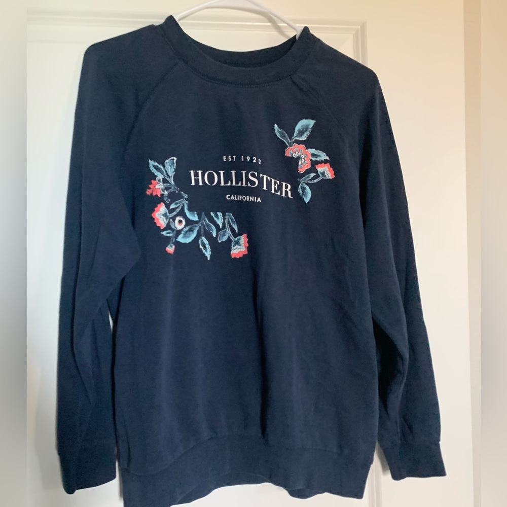 Hollister Sweatshirt